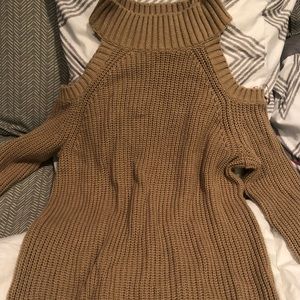 Off the shoulder sweater shirt